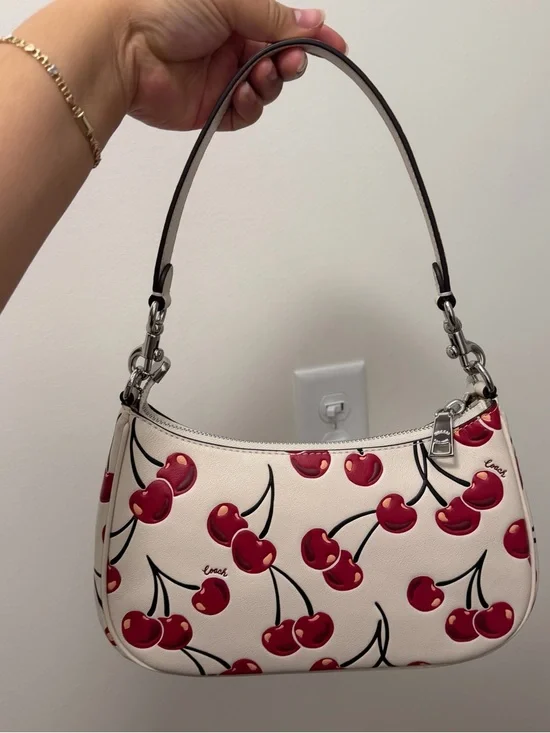 Coach Cherry Print Teri Shoulder Bag - Picture 3 of 8